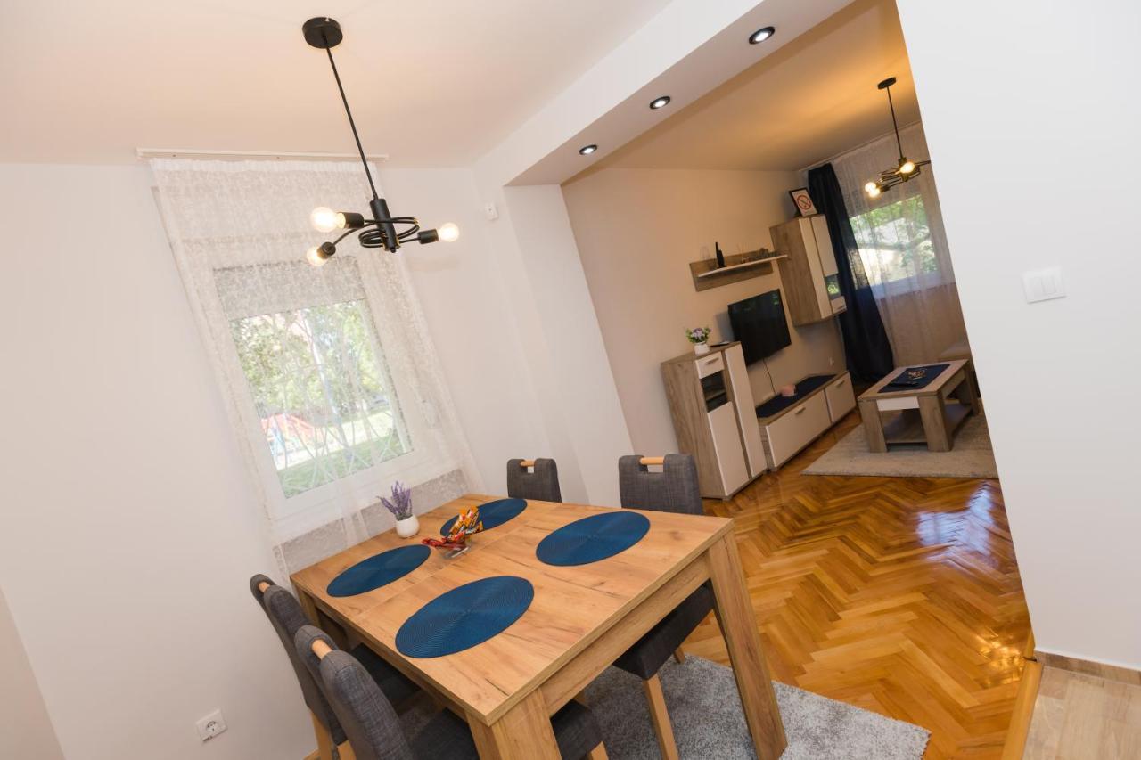 Apartman Studio Blue Subotica Esterno foto
